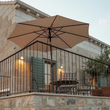 Villa Mara - Casa Rustica Zrnovo Exteriör bild
