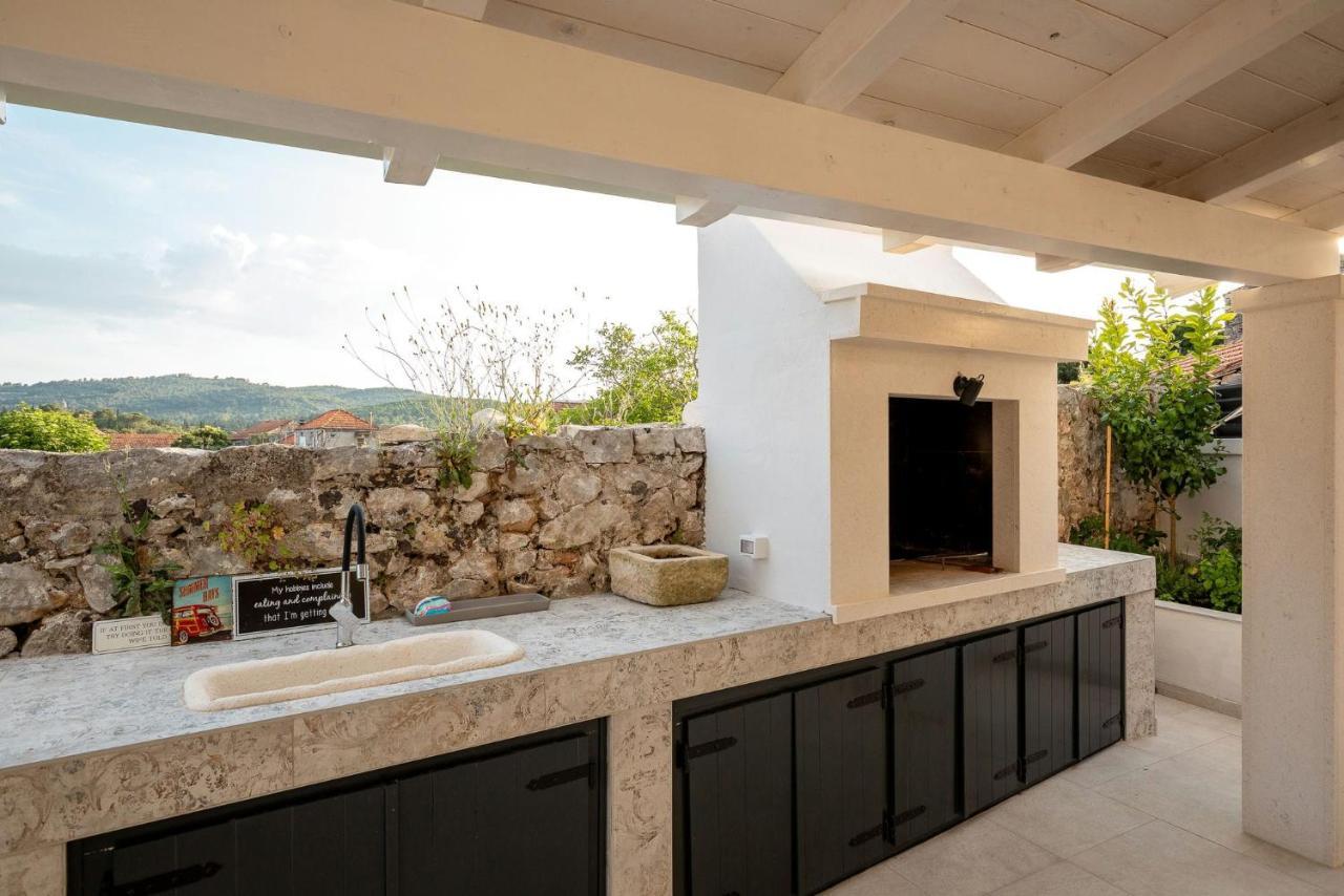 Villa Mara - Casa Rustica Zrnovo Exteriör bild